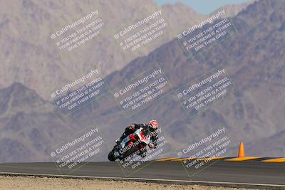 media/Oct-03-2022-Moto Forza (Mon) [[5f077a3730]]/Intermediate Group/Session 2 (Turn 10)/